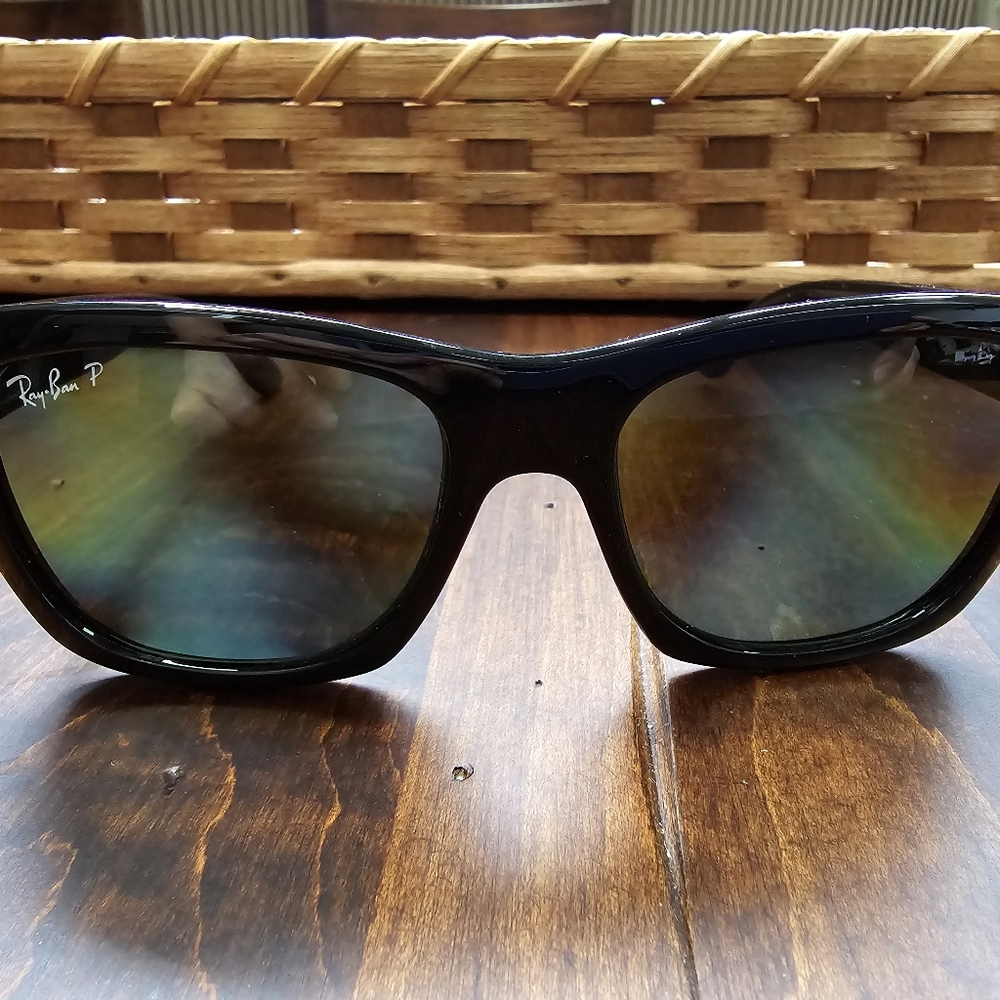 Ray-ban 4194 sunglasses polarized